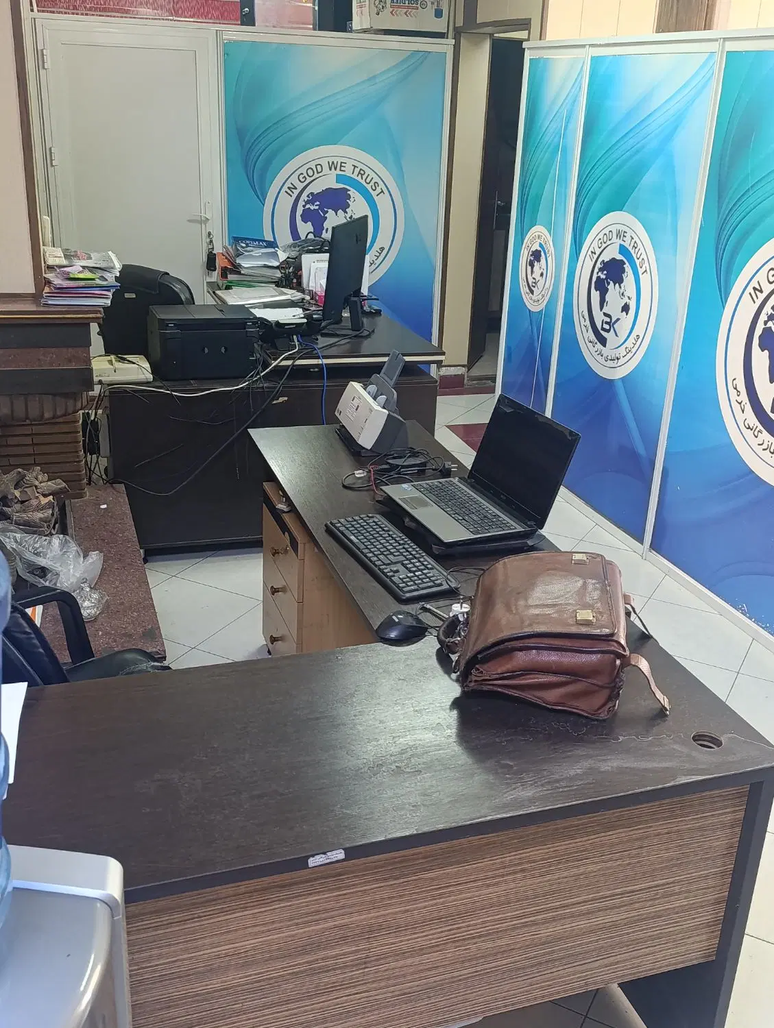 اجاره میز  ال اداری از واحد سند اداری
