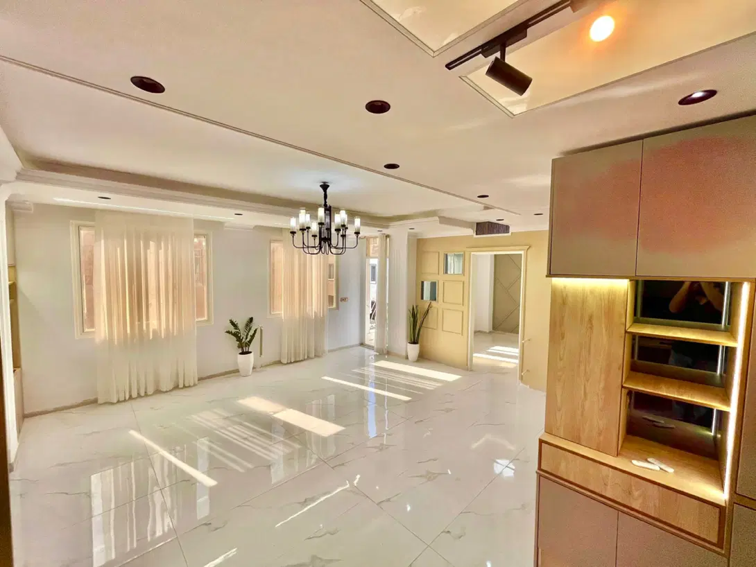 ۶۰ متر دو‌خواب فول _ آسانسور پارکینگ