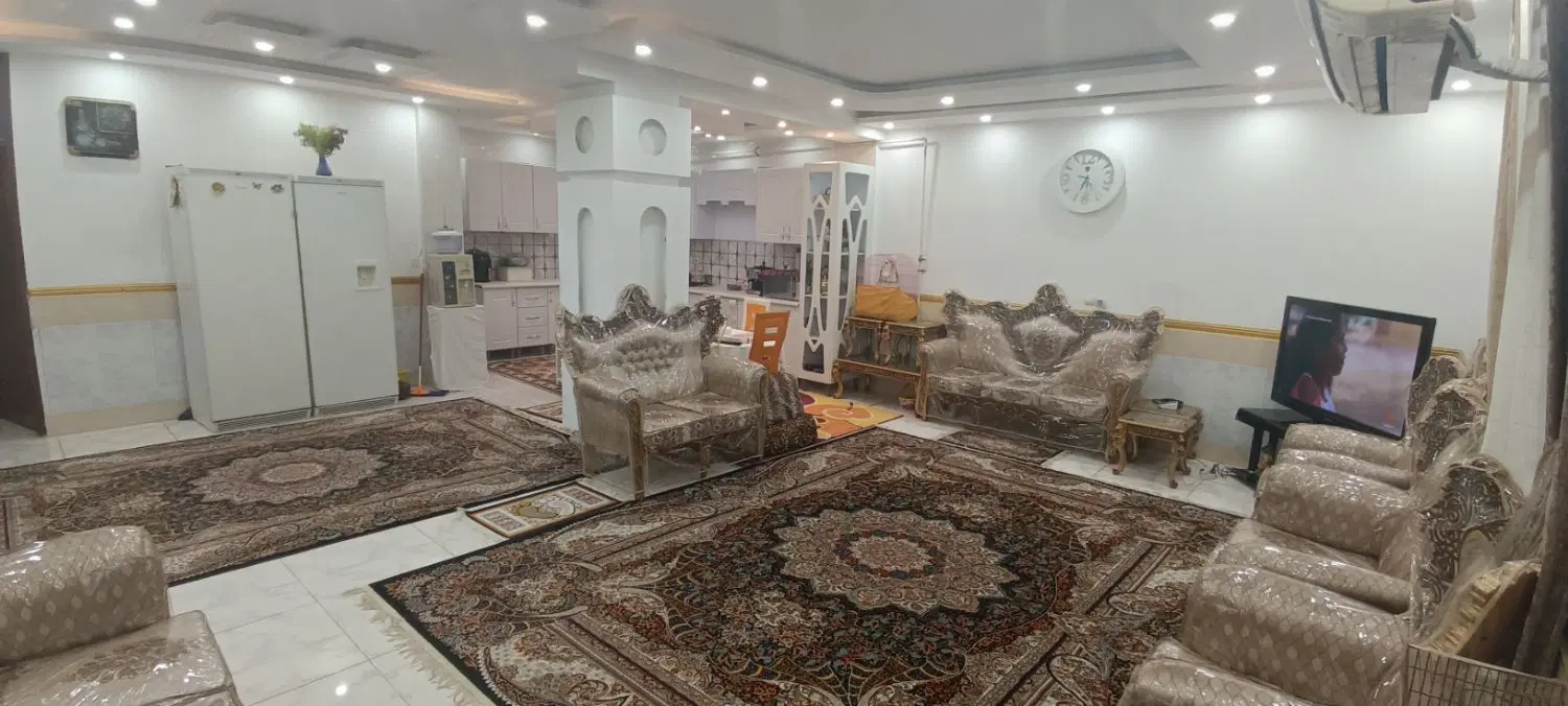 ویلایی خوش نقشه تجاری موقعیت خ ۱۸ متری