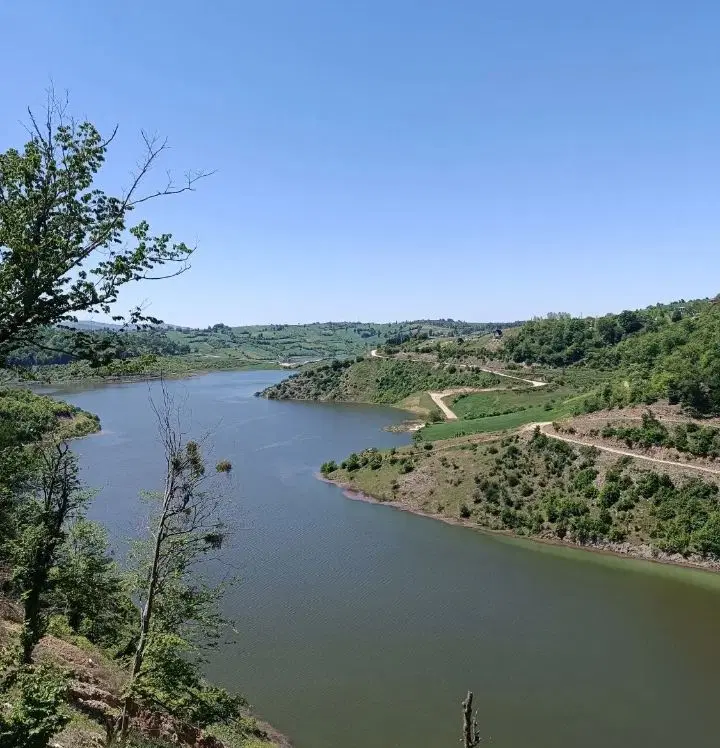 زمین واقع در روستای ولم سد گلورد ویو مناسب