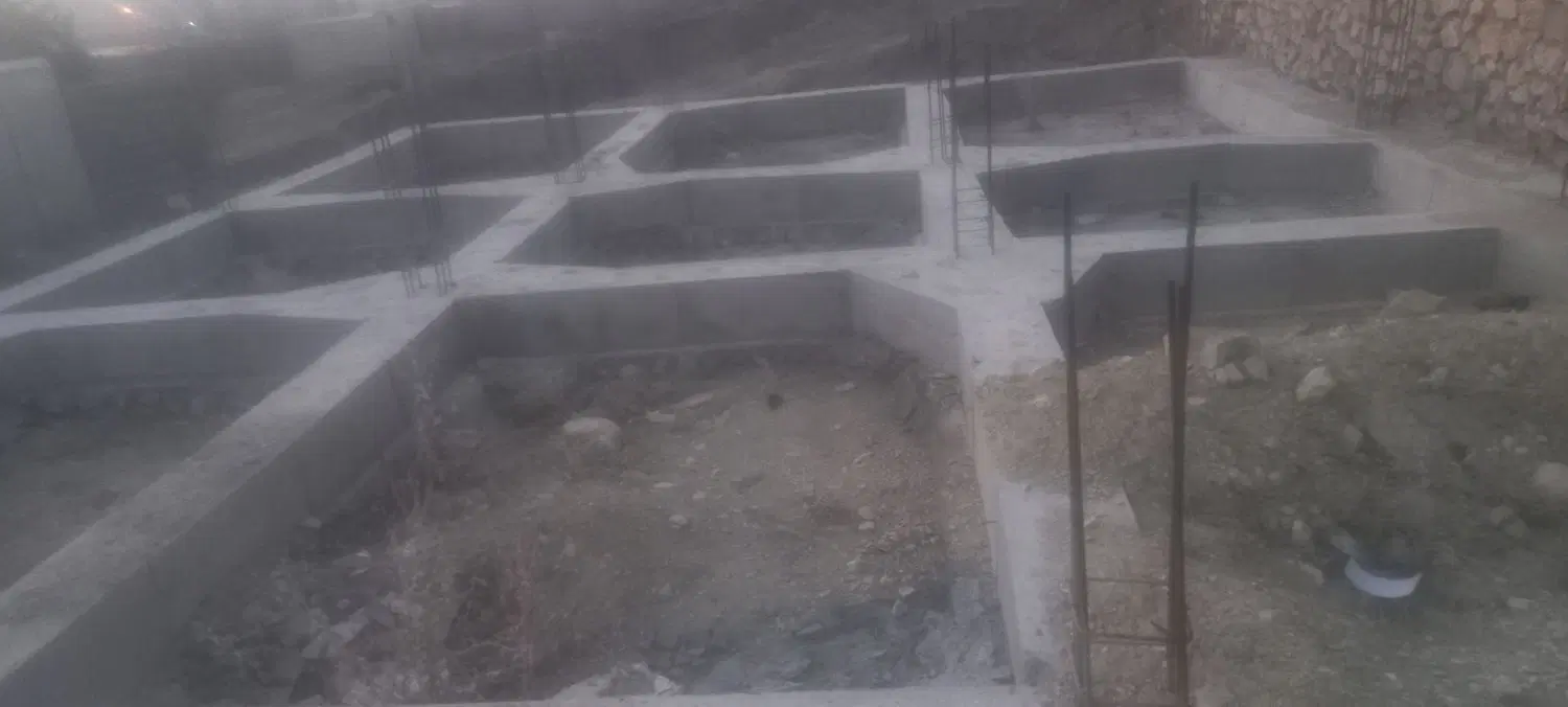 زمین بامسنی آماده ساخت