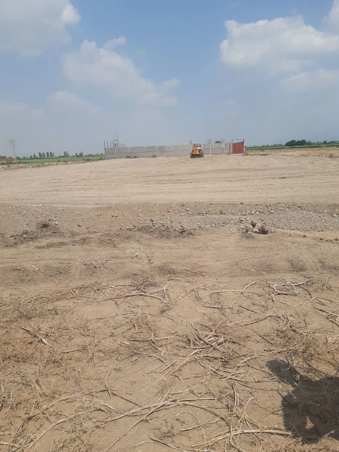 زمین  واقع در روستای سلطان آباد مناسب باغ وویلا