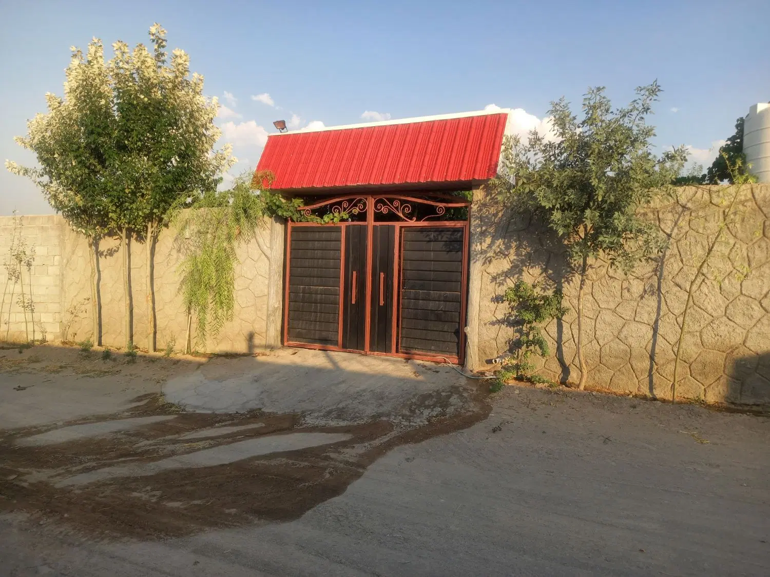 فروش باغ ویلا در سردرود