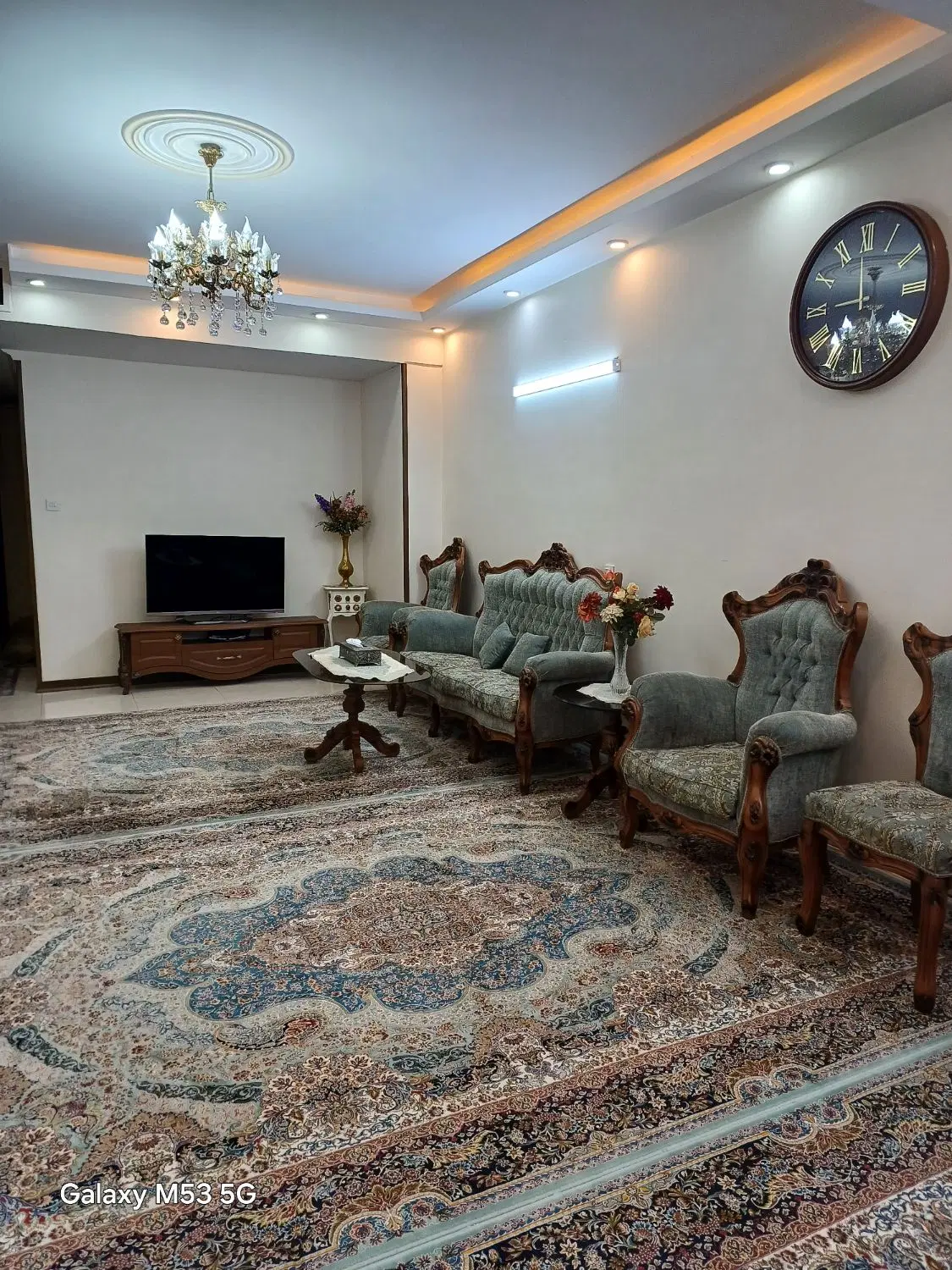 فروش آپارتمان ۹۸ متری در نسترن یکم