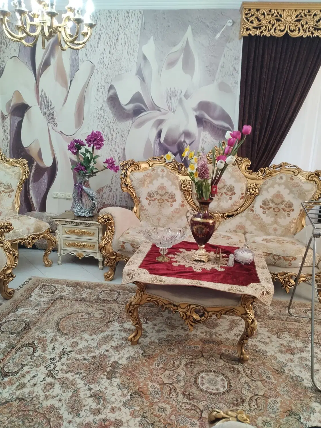 خانه ۳ طبقه و نیم  در عباسی بد از پل توانیر