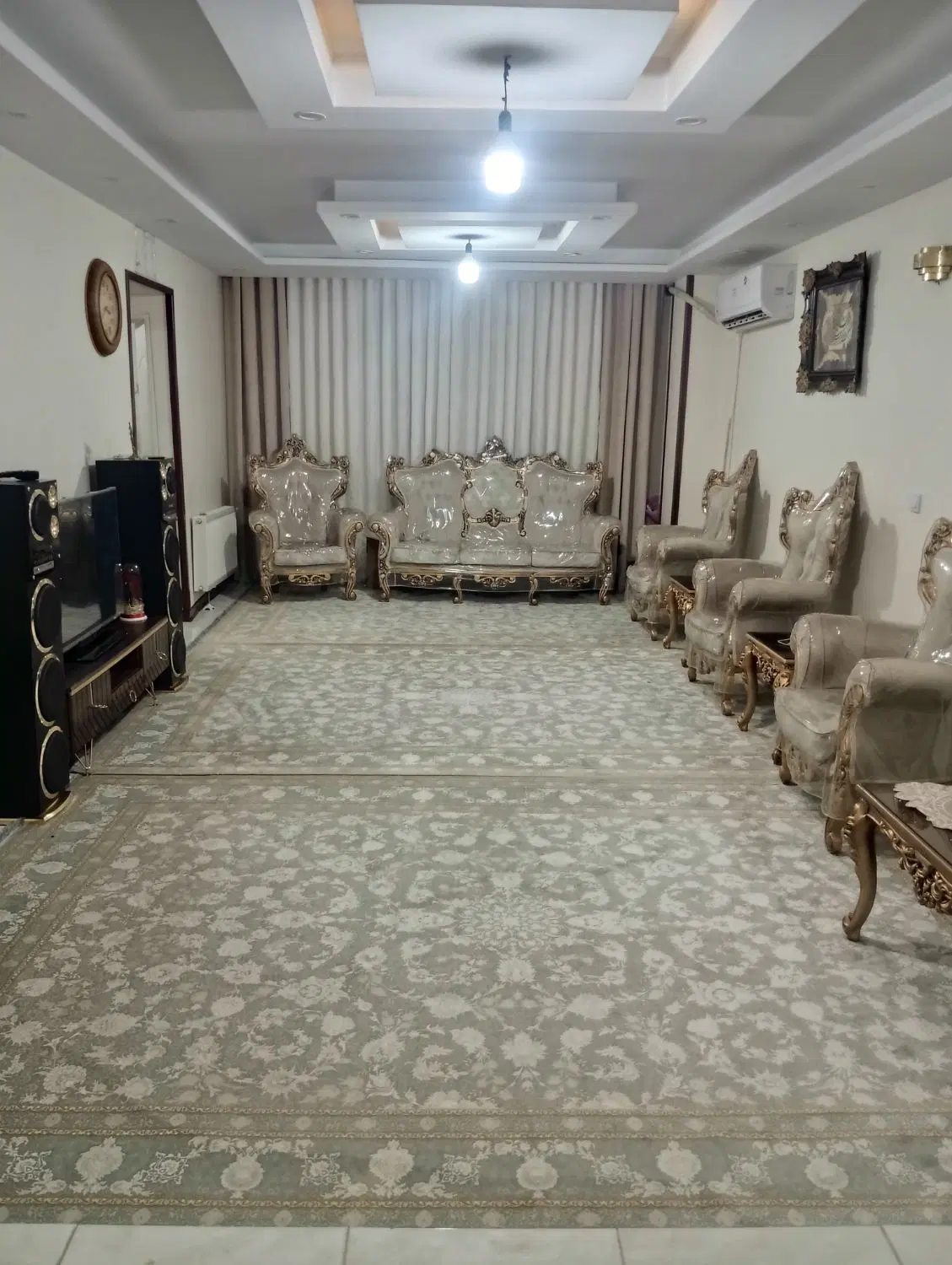 آپارتمان 100 متر نوساز طبقه سه پارکینگ