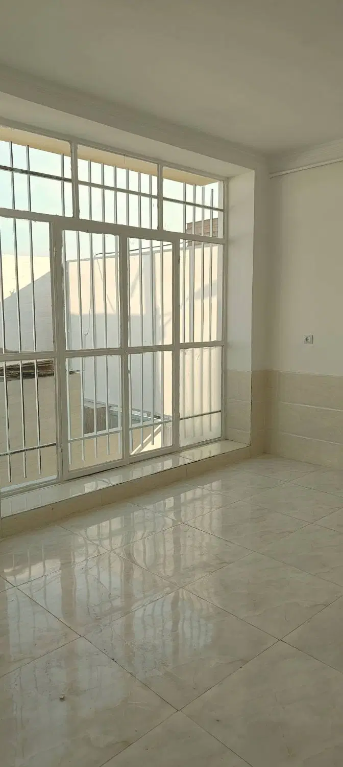 فروش منزل مسکونی دو واحدی