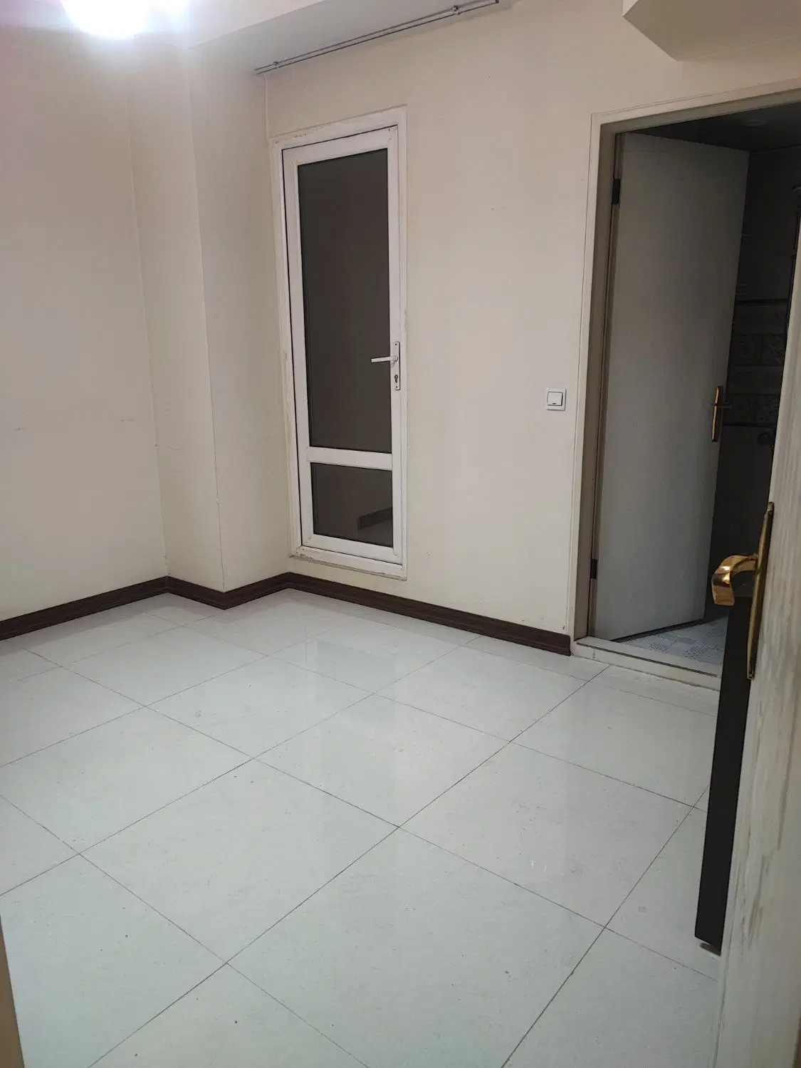 واحد ۶۵ متری طبقه دوم فردیس کانال