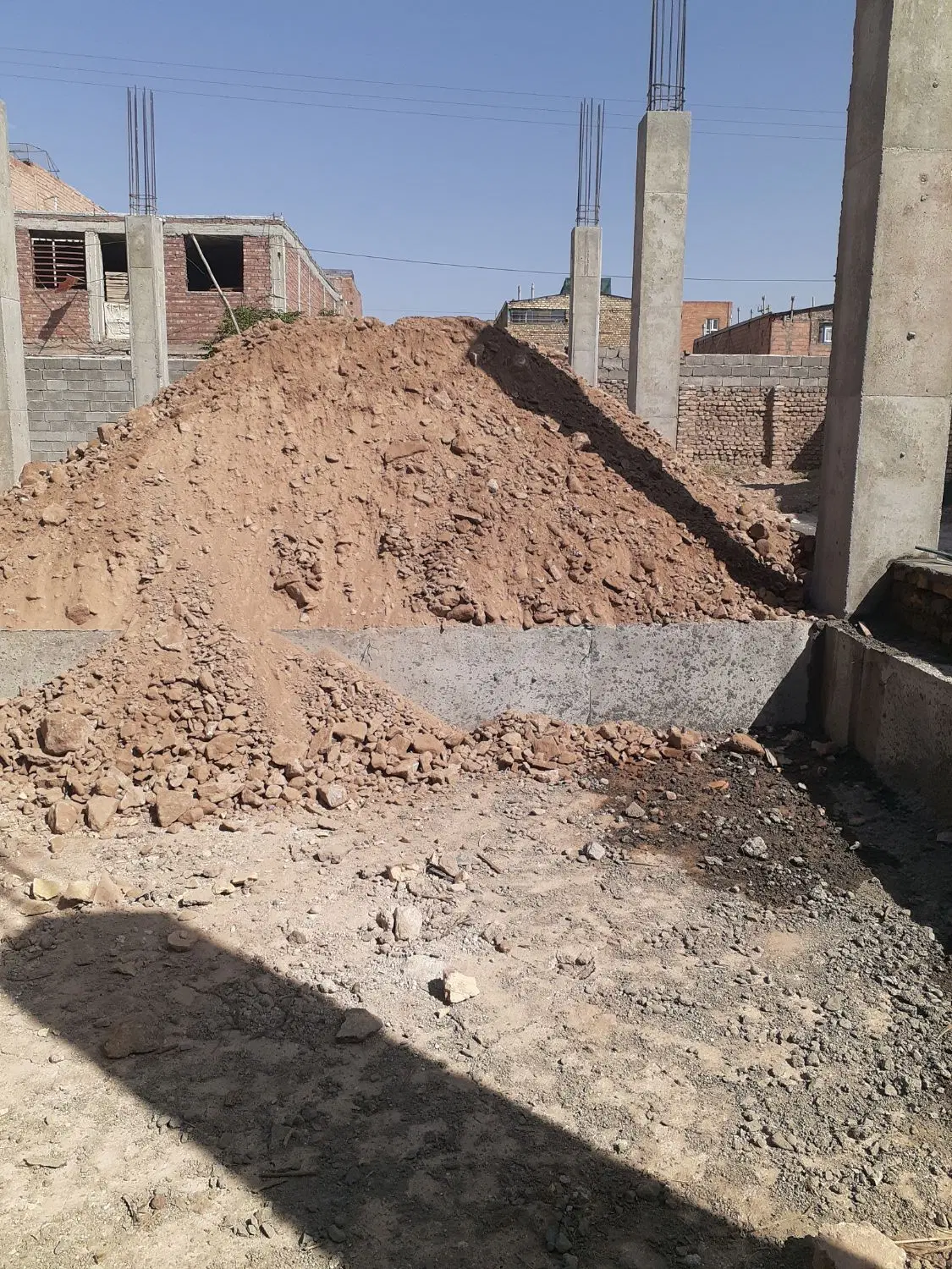 ۶قصب زمین فروشی