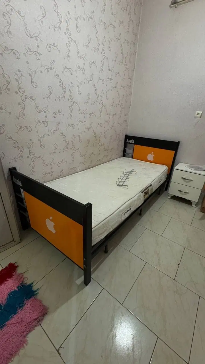 فروش آپارتمانی هم‌کف