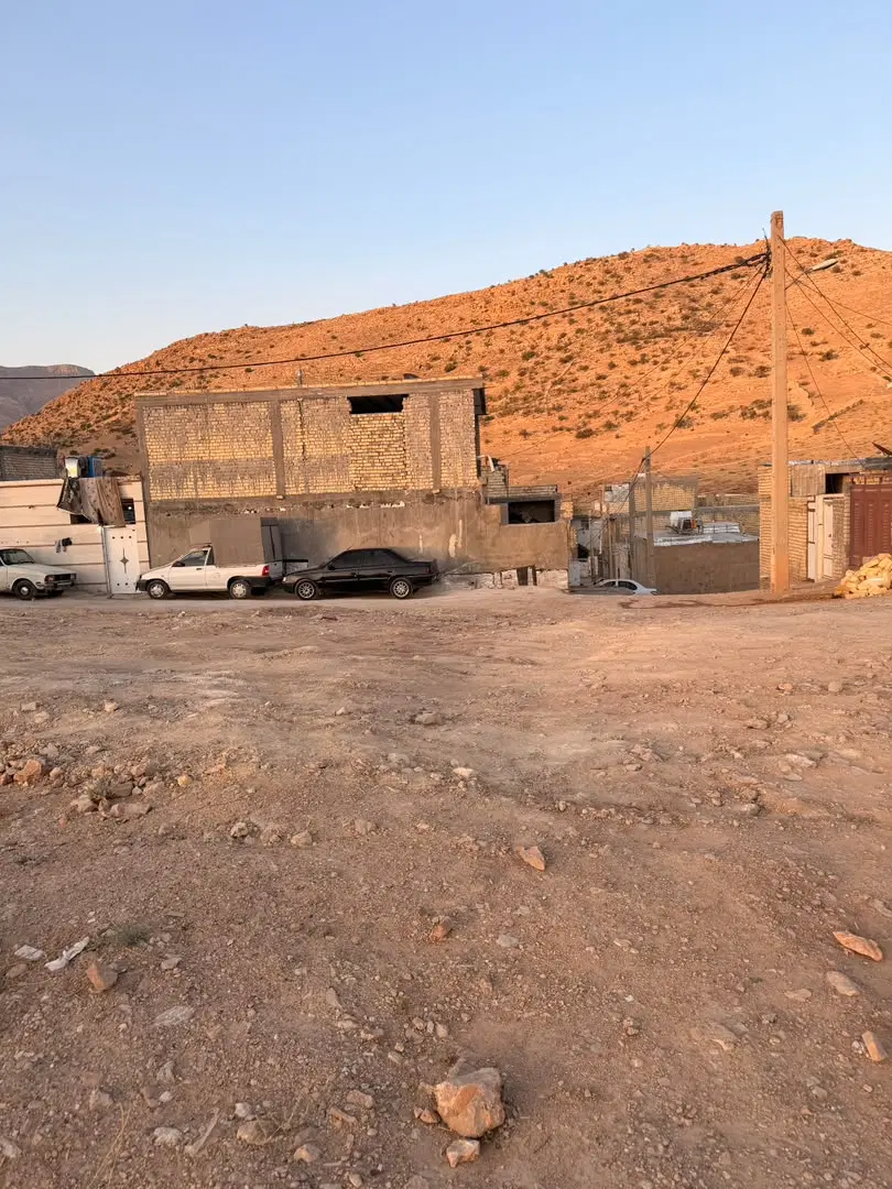 زمین مسکونی