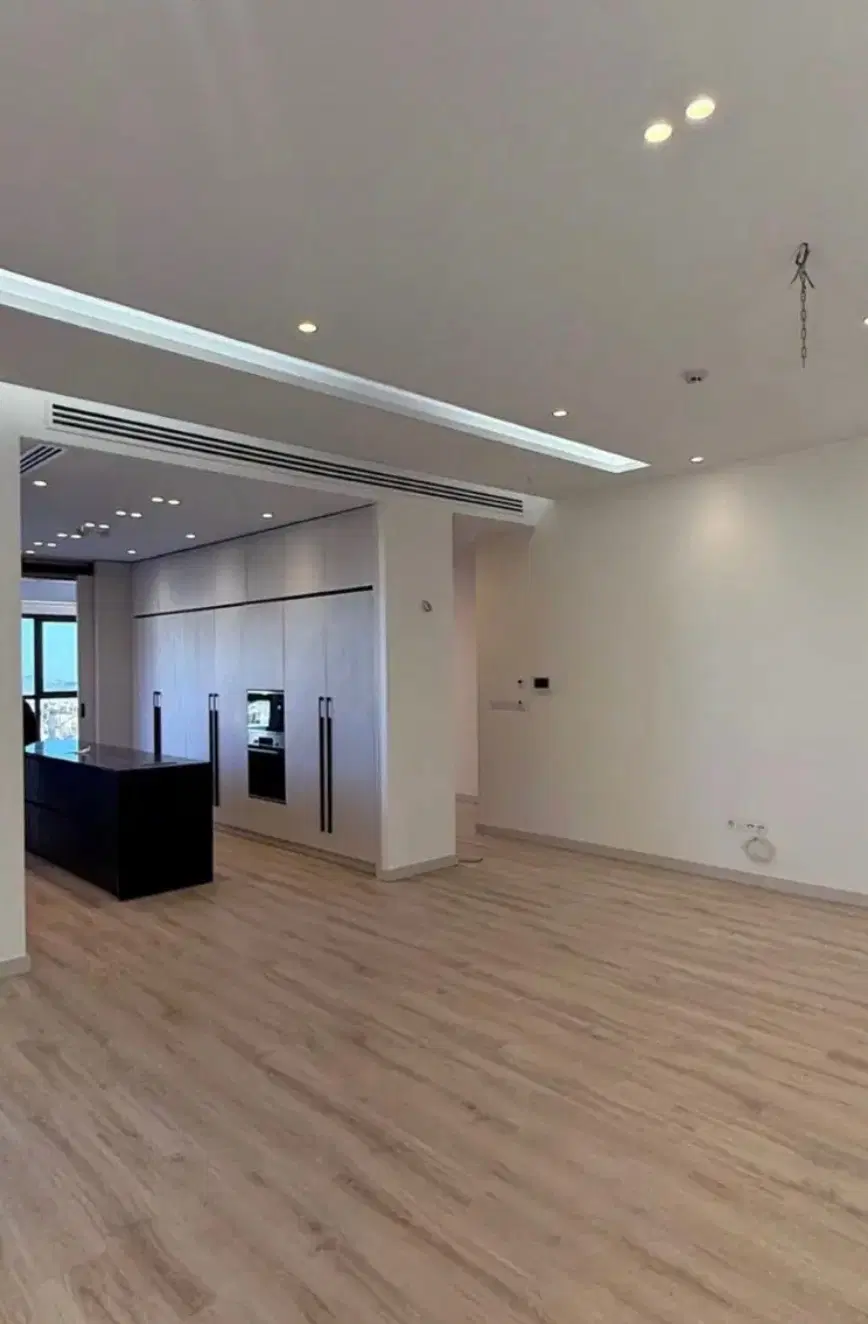 رهن واحد ۳۰۰ متری خاص در تاپ لوکیشن منظریه