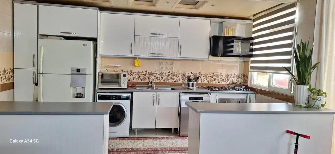 آپارتمان اجاره پیروزی