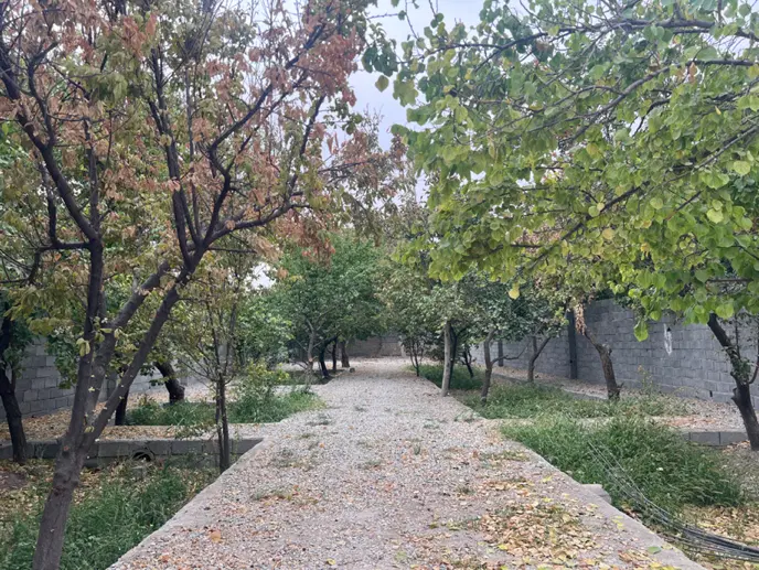 ۷۰۰متر باغ باغچه * لم آباد ملارد یزدان