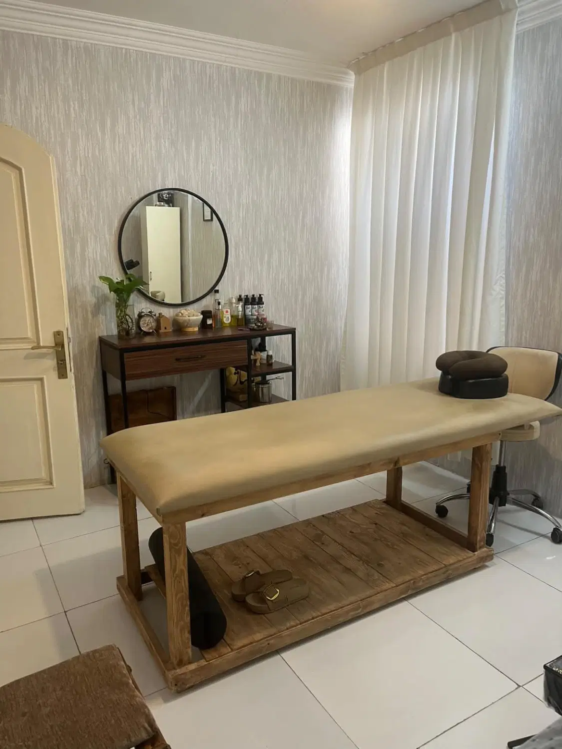 اجاره لاین مژه،ناخن،اکستنشن مو، ماساژبدن،