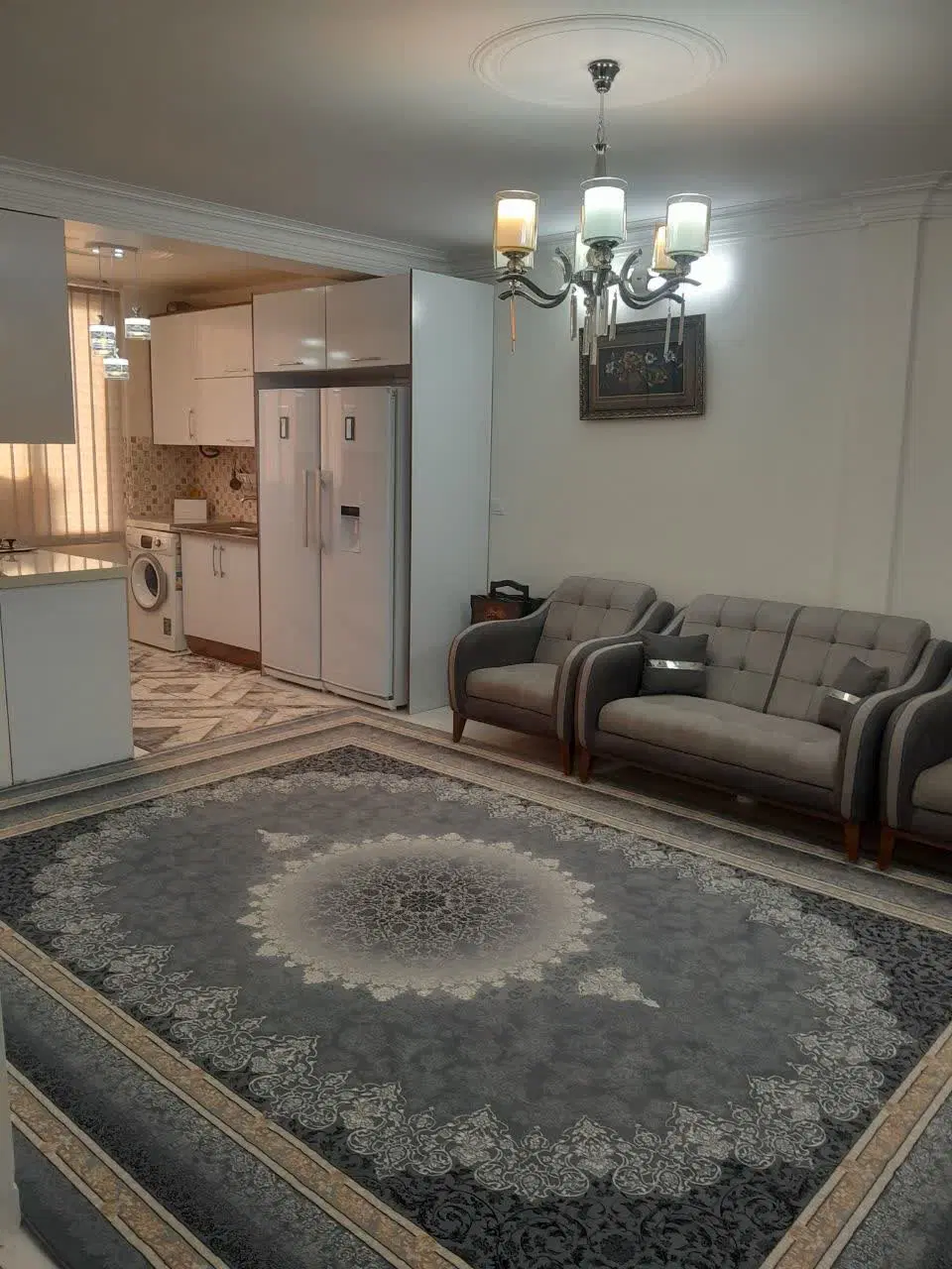 آپارتمان ۴۷ متر با پارکینگ و انباری تمیز