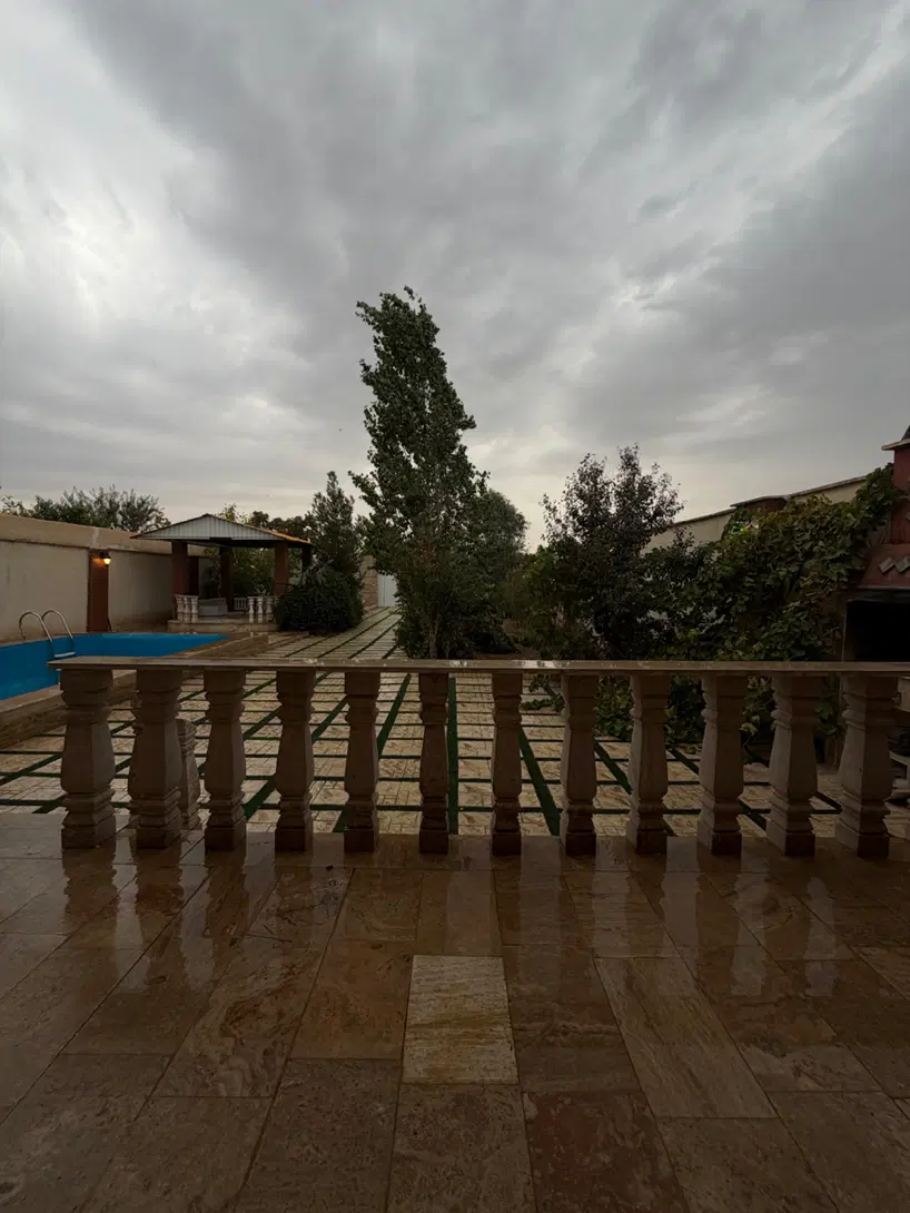 خونه باغ با صفا تهراندشت ۵۰۰متری _آران