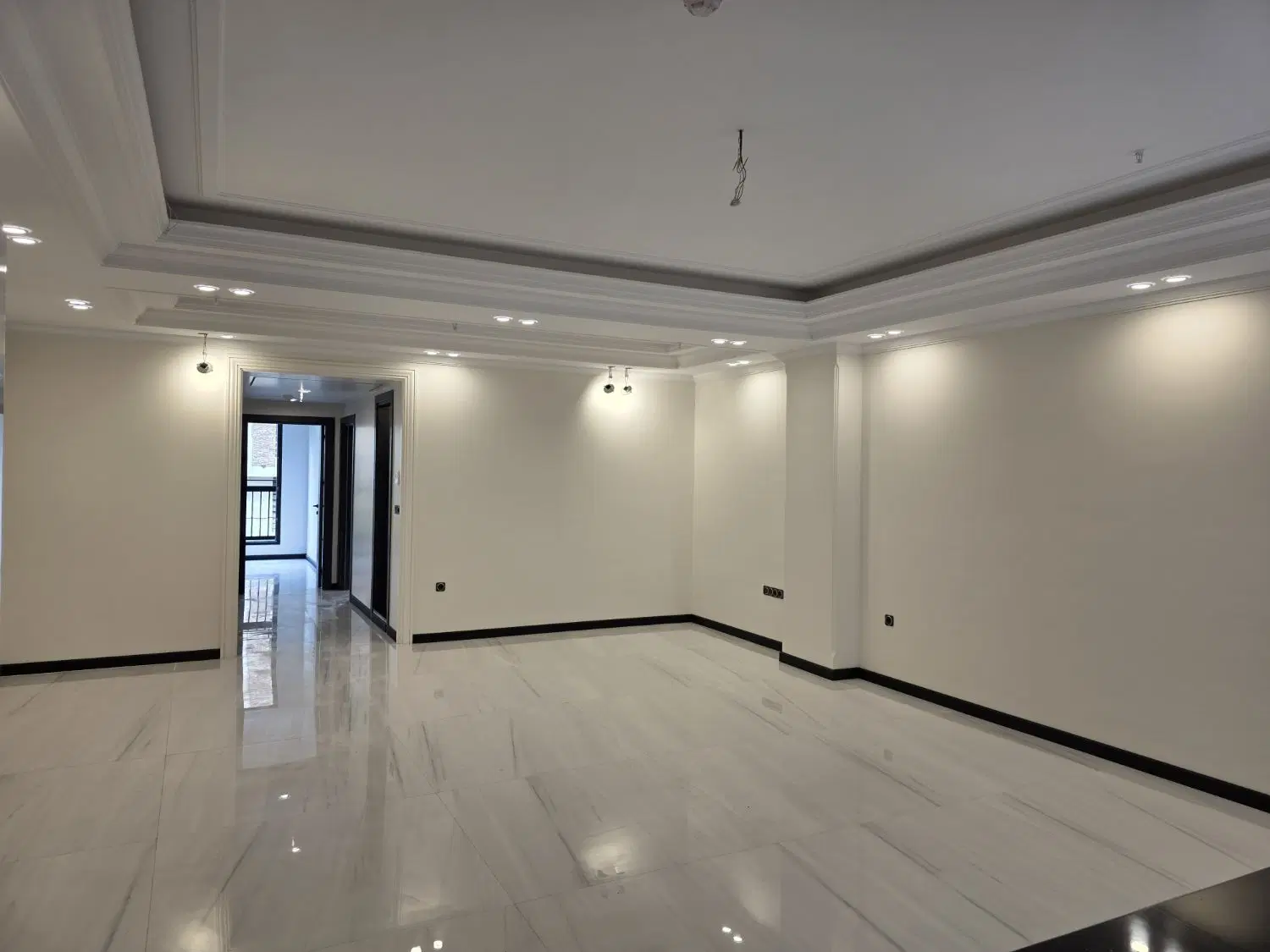 آپارتمان تک واحدی لوکس