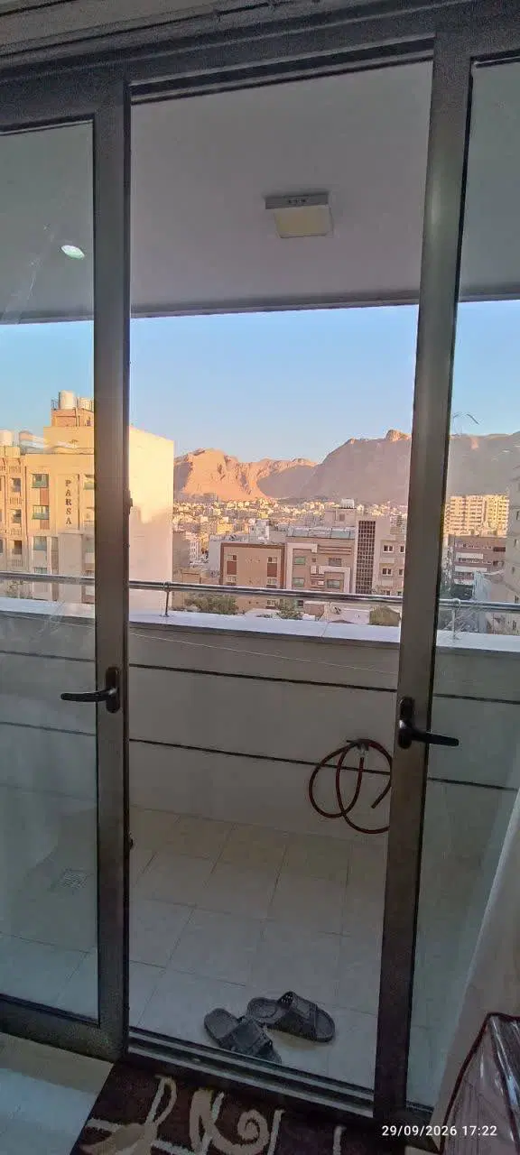 فروش آپارتمان۱۱۰ متری ‌تراس فوق‌العاده + ویوی عالی