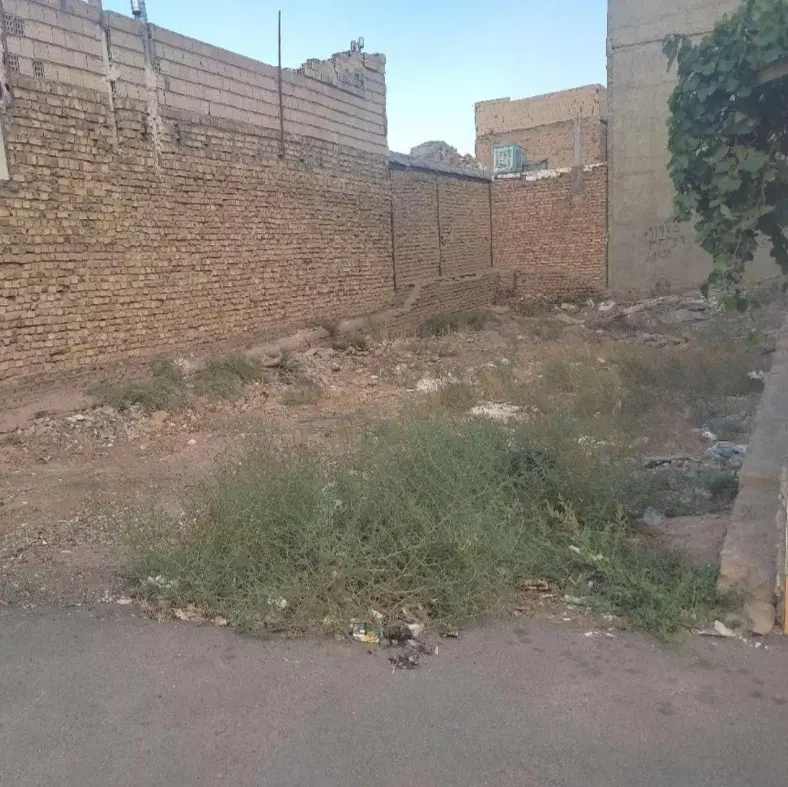 زمین ناصراباد در بحر