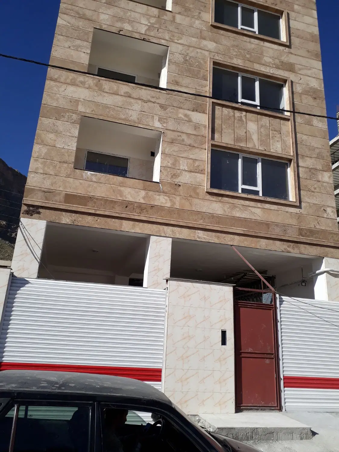 آپارتمان دانش