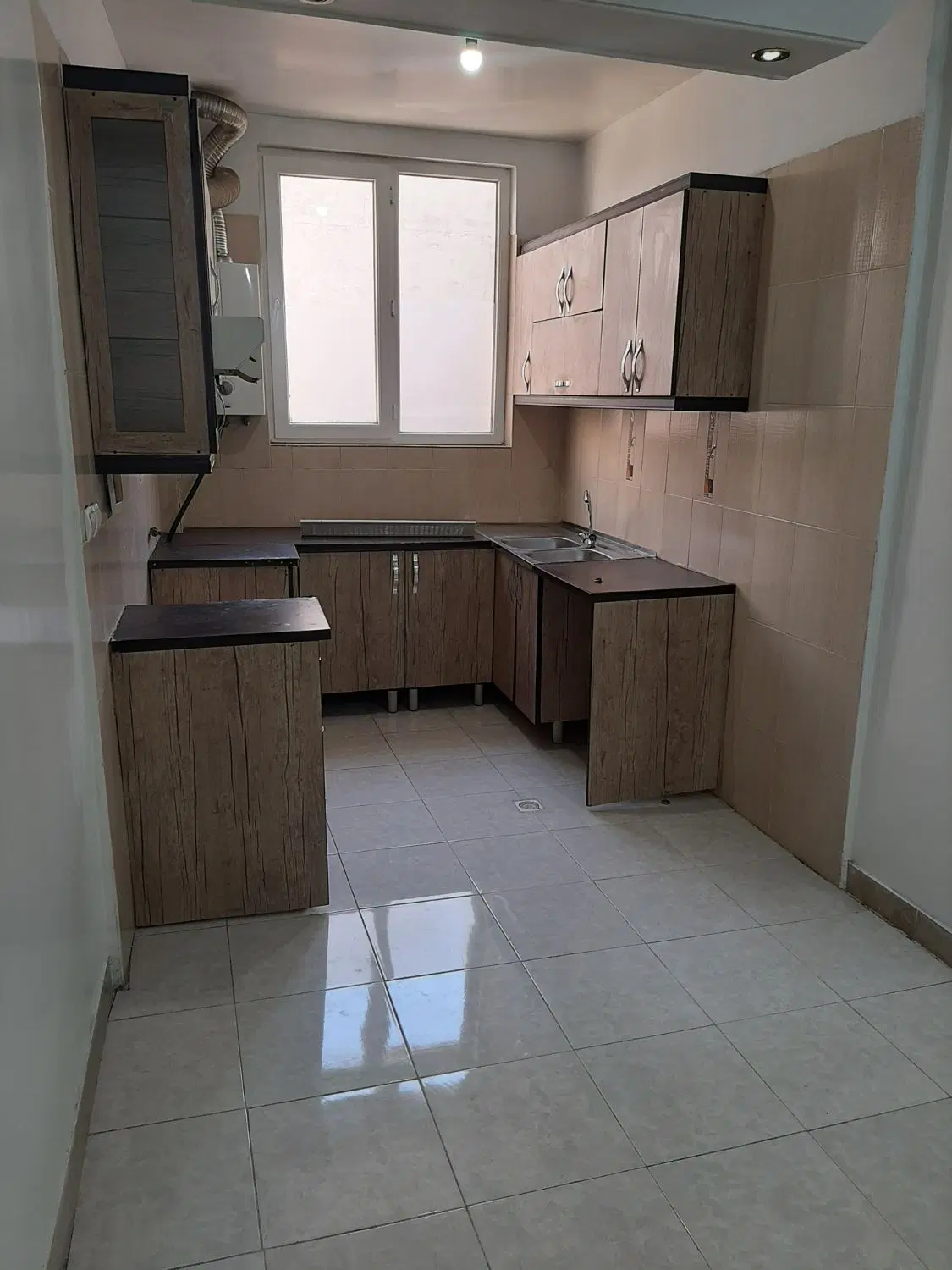 ۴۰ متر تمیز فول پارکینگ اسانسور محبوب مجازغربی