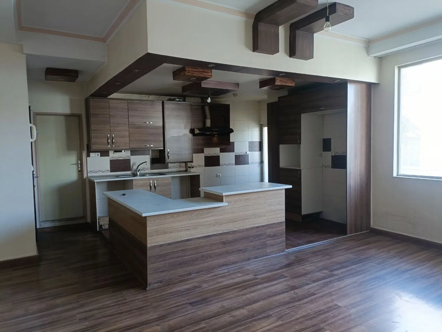 اجاره 110 متری کوی اتحاد