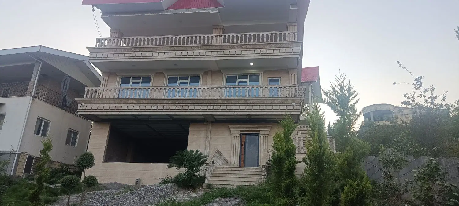 تهاتر ویلای بسیار زیبا با آپارتمان عظیمیه.جهانشهر