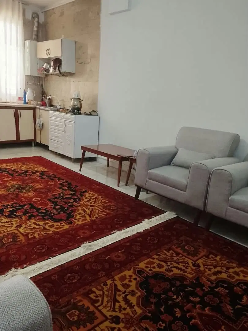 فروش یک واحد ۶۰ متری همکف
