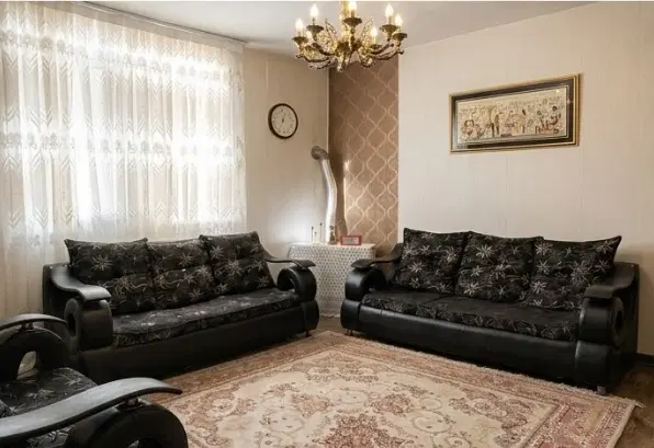 ۶۰ متر دوخواب نورگیر خورجینی انباری
