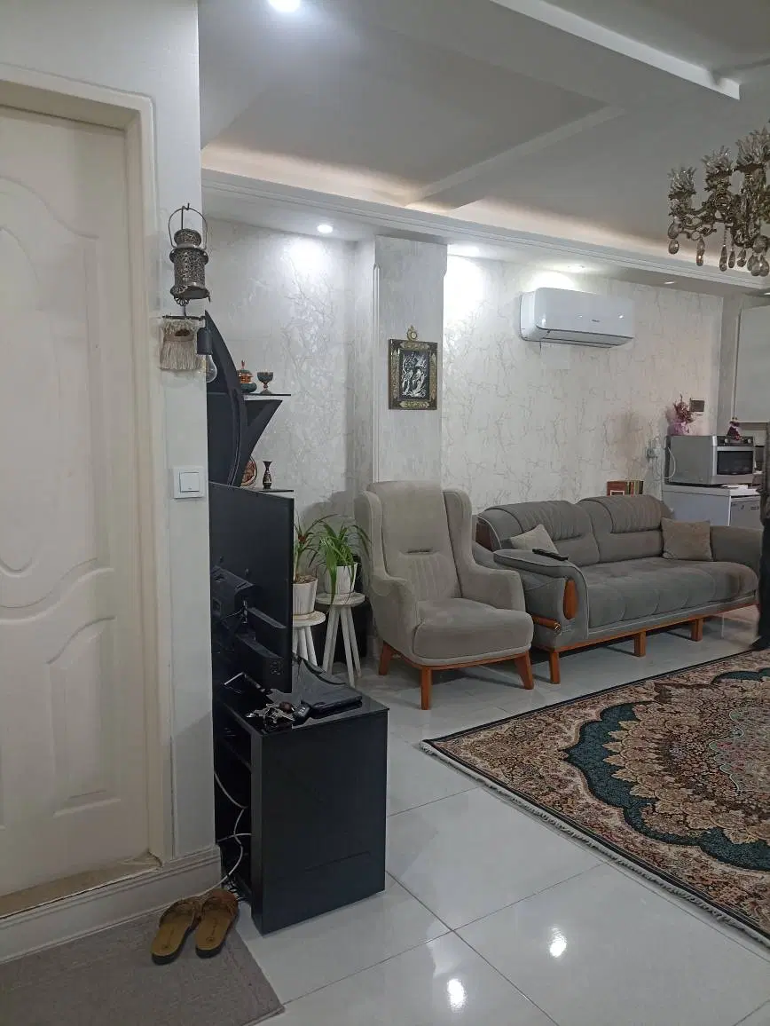 ۴۳متری خیابان دردشت
