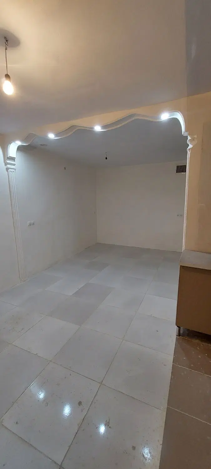 خانه ۶۲ متری ویلایی بازسازی شده