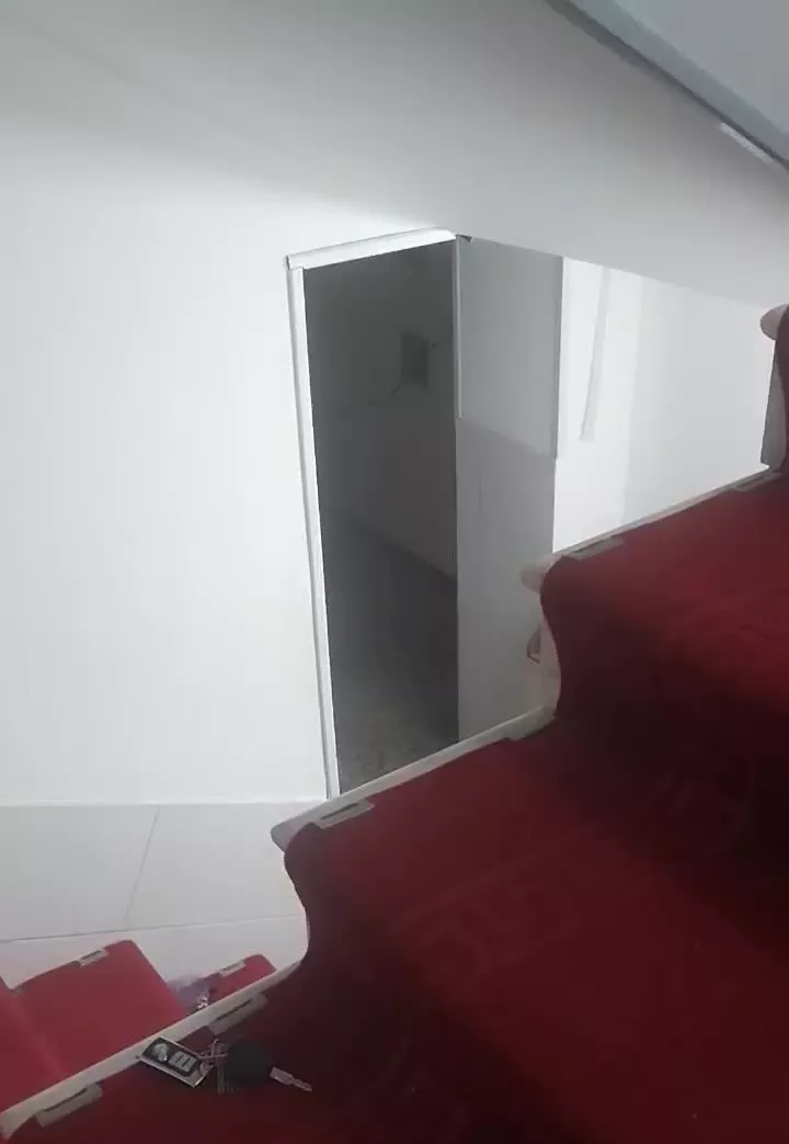 منزل دو طبقه