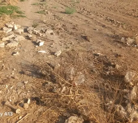 زمین درجاده گازکوه پهن احمدآباد