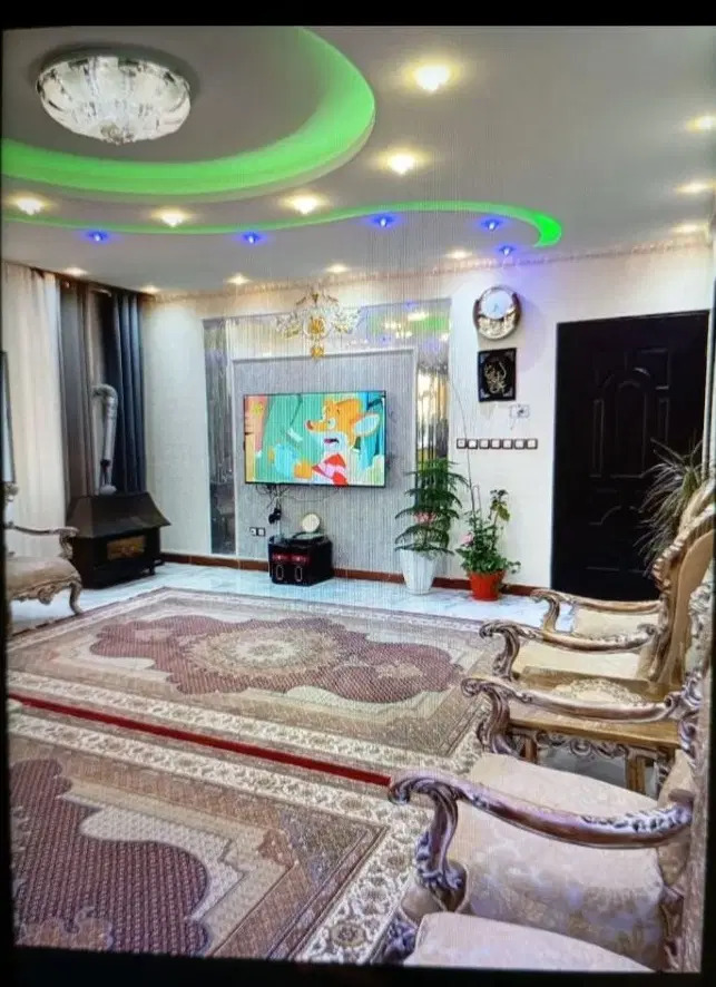 آپارتمان 120متری ،دو نبش ،سه خوابه