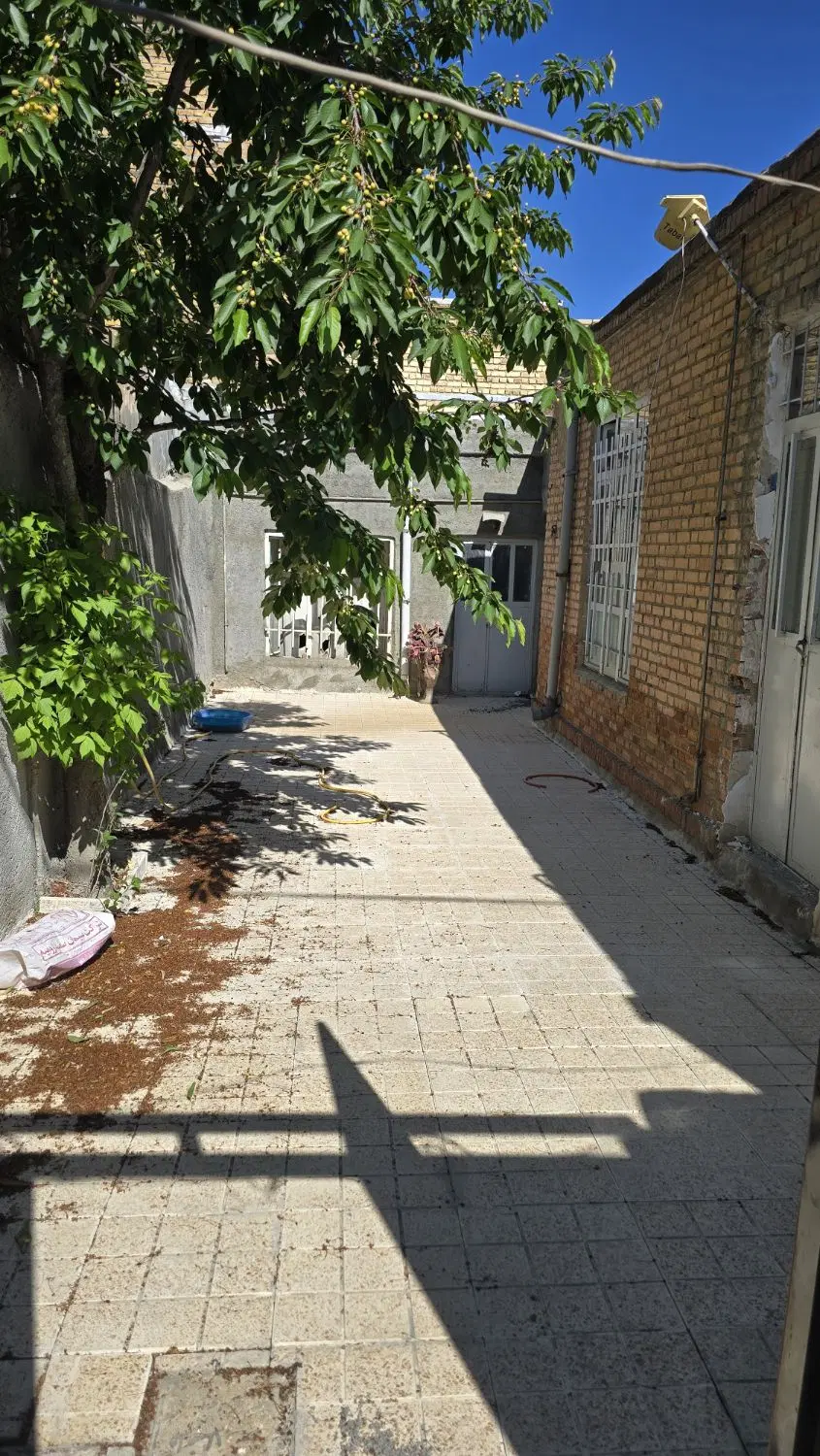 خانه مسکونی بازسازی شده منطقه آقا قبری