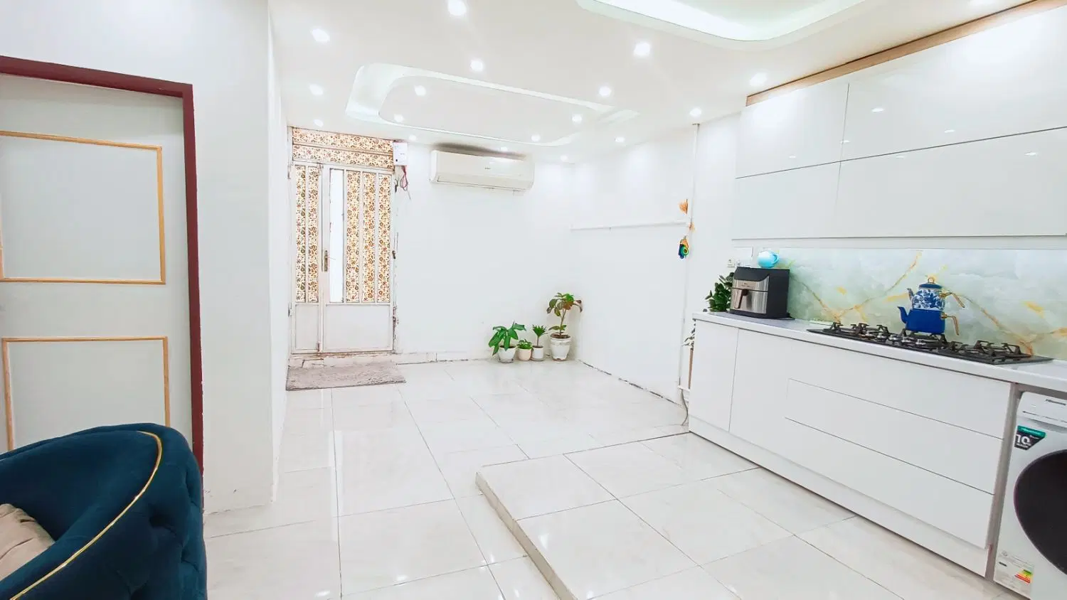 خانه ۱۳۰متر از دو واحده ، واحد بالا پردیس
