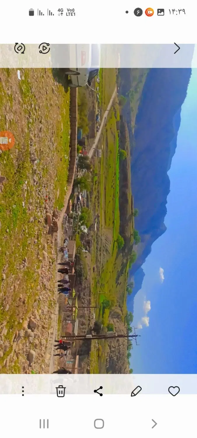 خونه باغ نیمه کاره