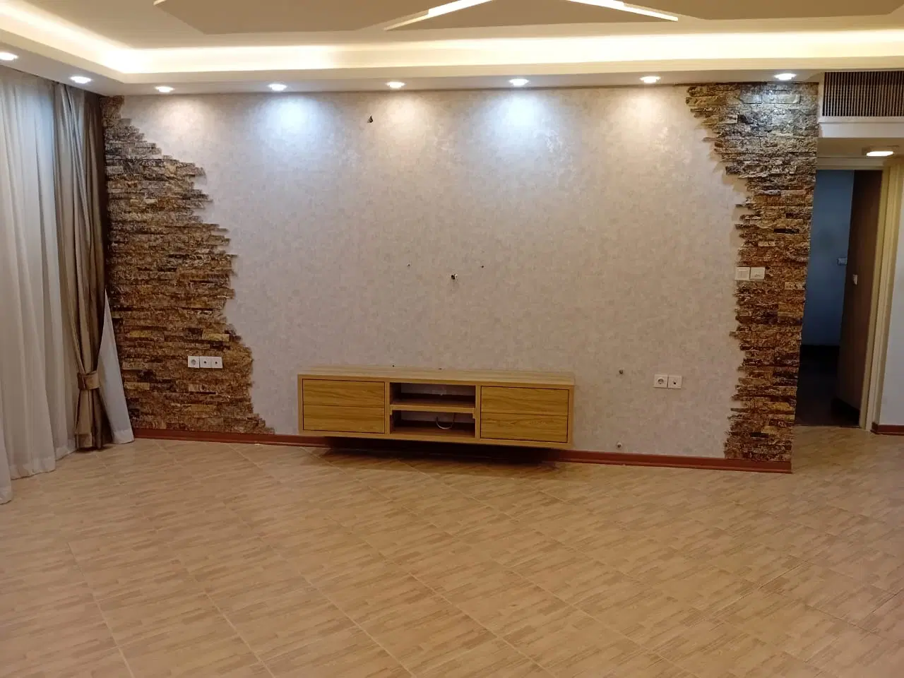 آپارتمان تمیز مرتب