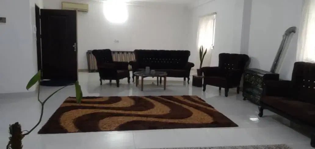 80 متر ( نزدیک پل شازده)