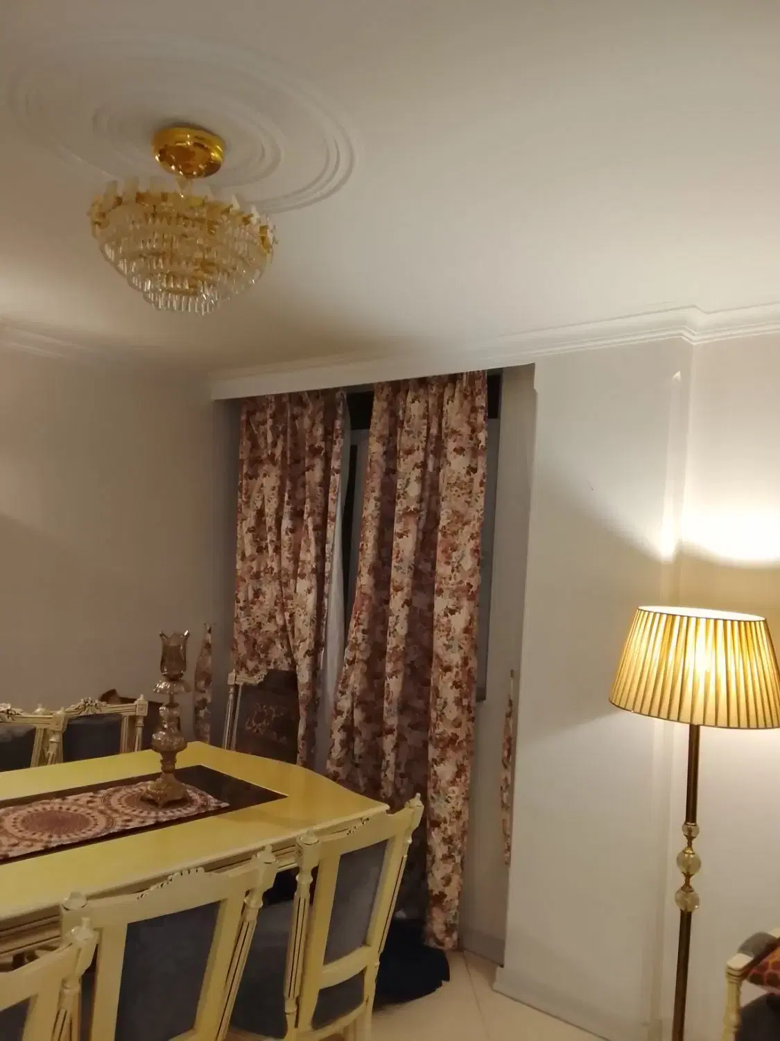 سوهانک آپارتمان دوخوابه ۱۰۵متر