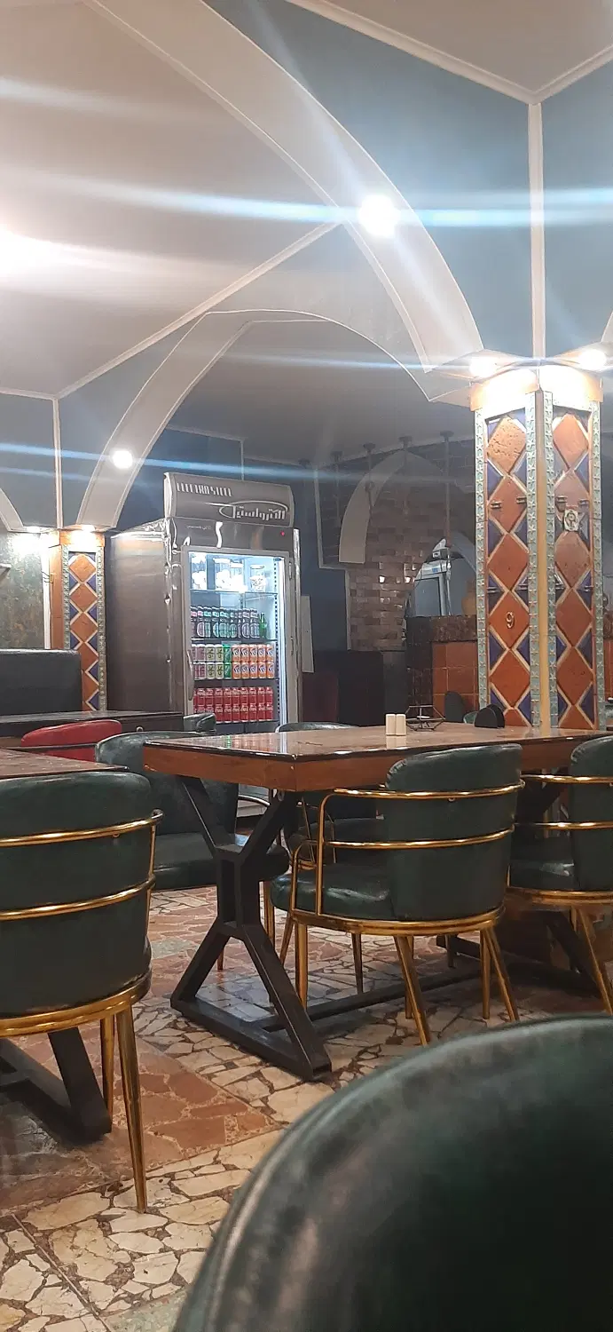 ۲۶۰ متر سفره خانه سنتی با وسایل_تئاتر شهر