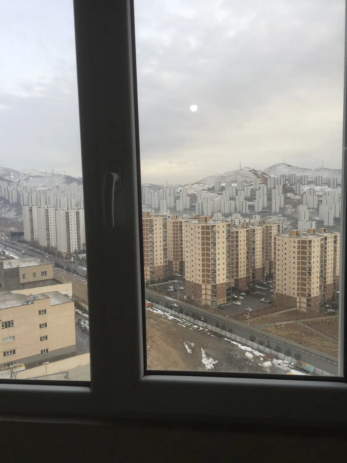 فاز ۱۱ زون ۵ طبقه ۱۴ شمال شرقی