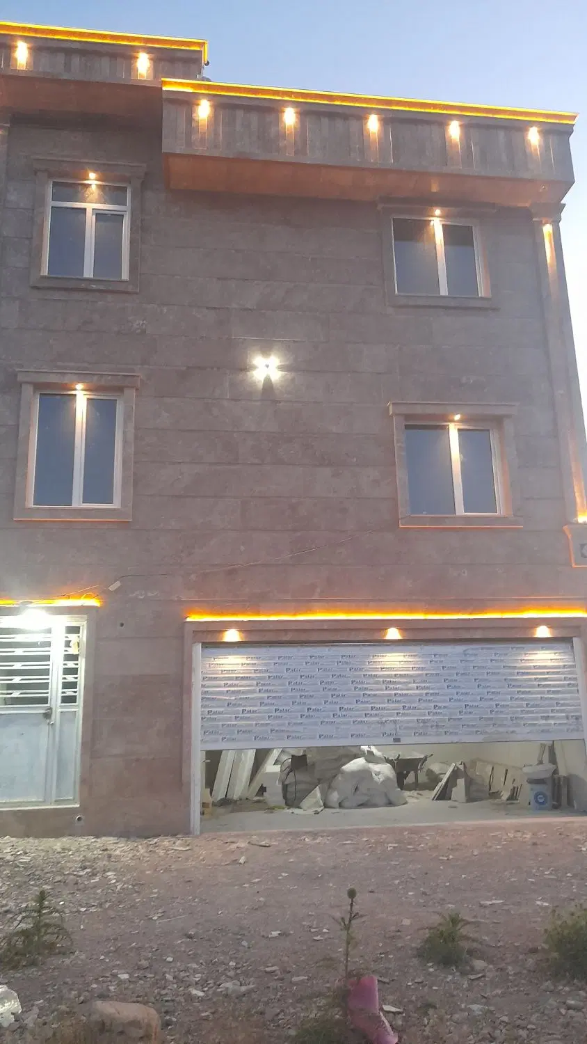 فروش ۲طبق واحد مسکونی