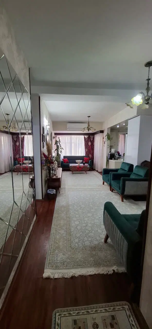 ۸۰ متری در مسکن مهر امام خمینی