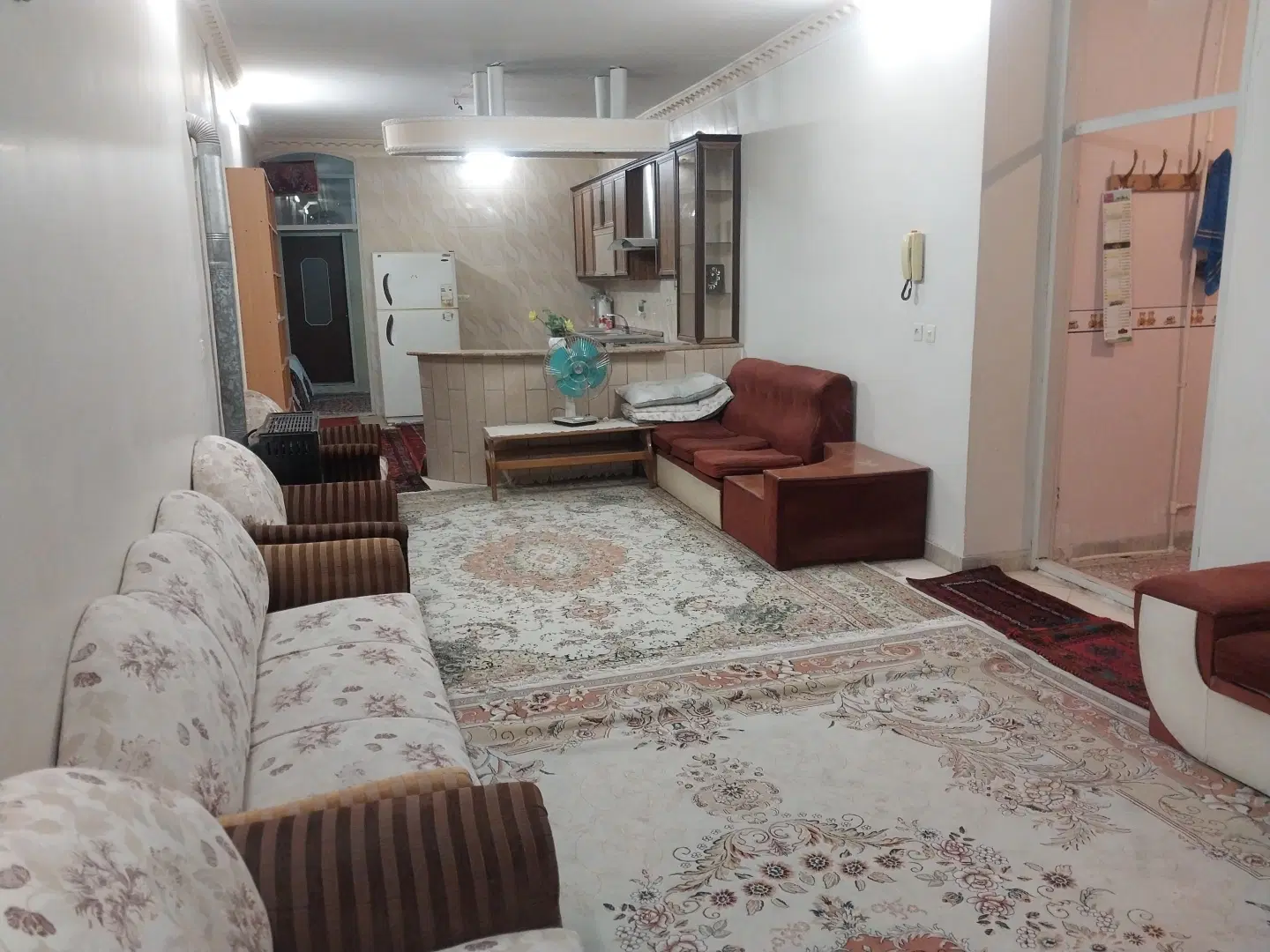 ملک2طبقه4خواب153متر6دانگ تکبرگ فروش نزدیک حرم مطهر