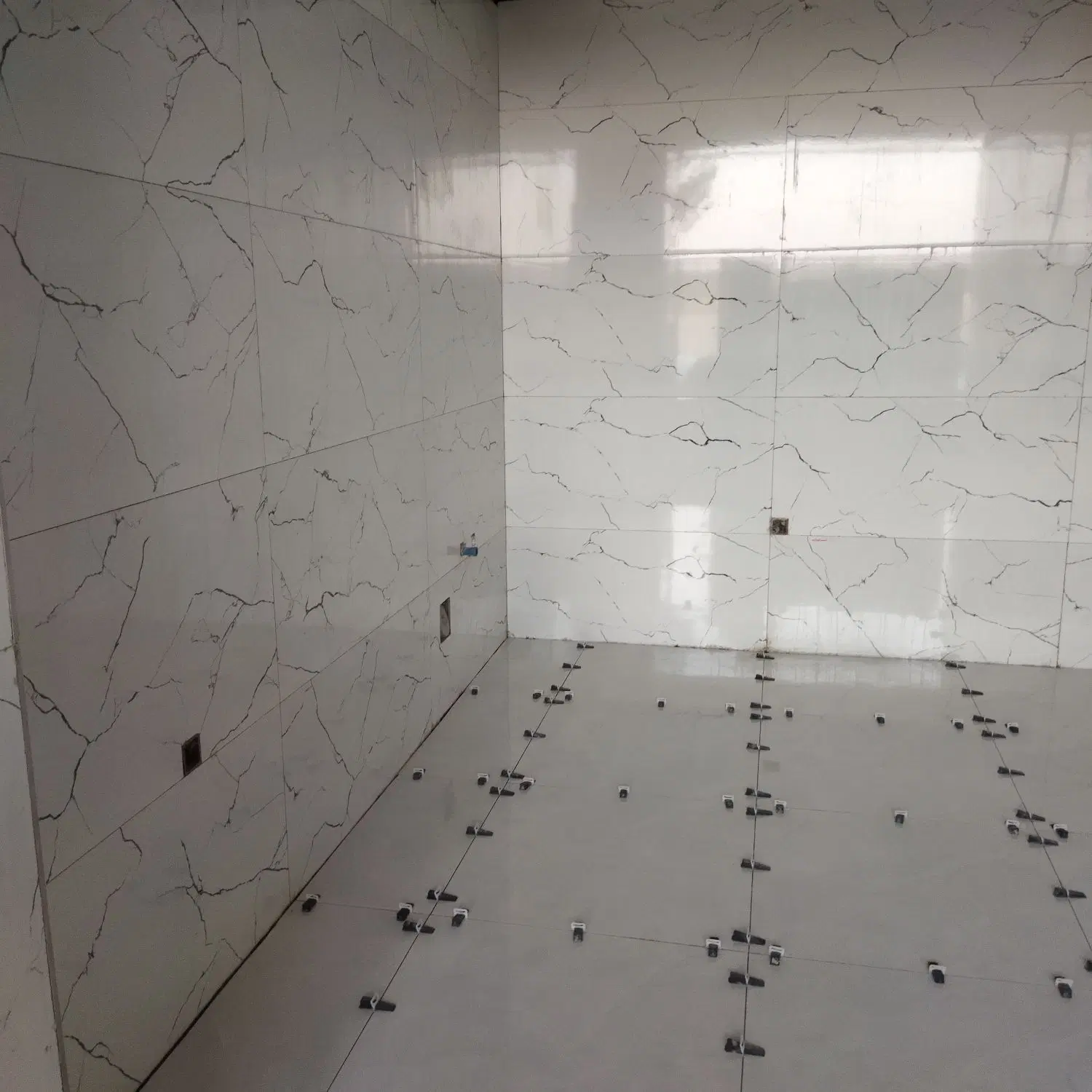 اجاره مغازه ، انبار، کارگاه نزدیک خیابان اصلی