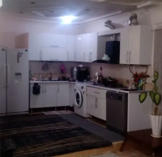 خانه اجاره ای طبقه بالای همکف