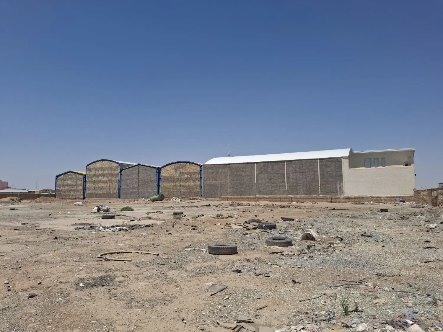 3400 متر زمین کوه سفید