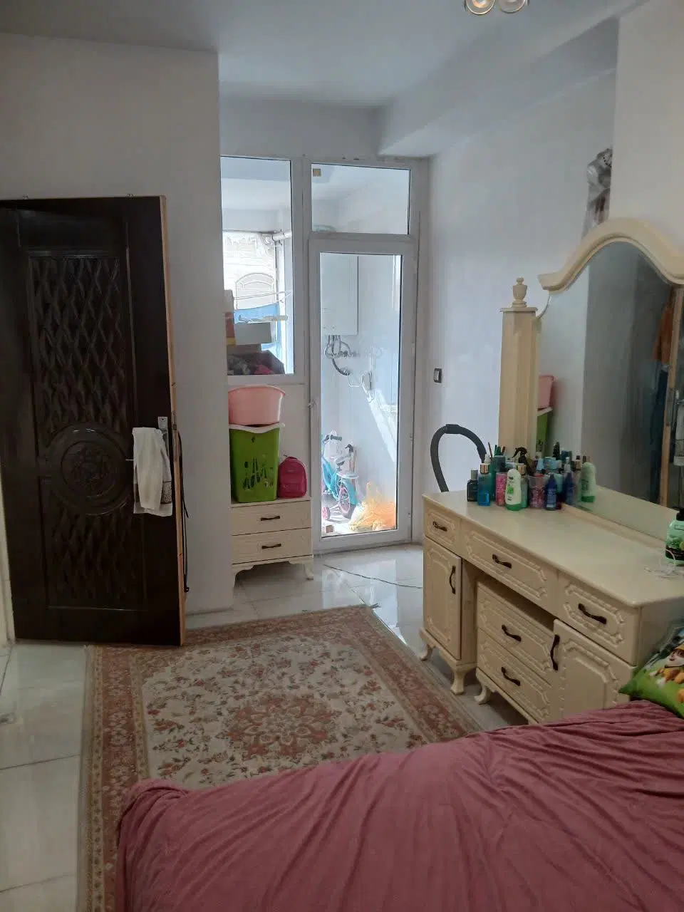 فروش اپارتمان ۹۴متری تک واحدی فول امکانات